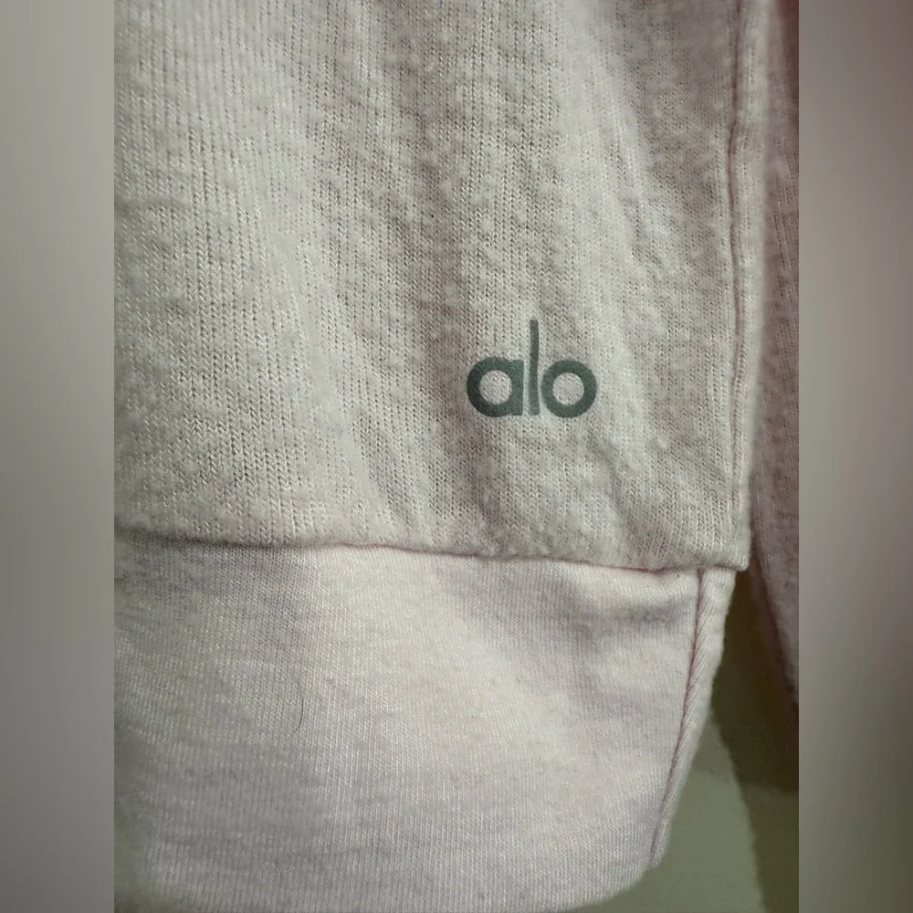 ALO Yoga Pastel Pink Cropped Pullover Hoodie